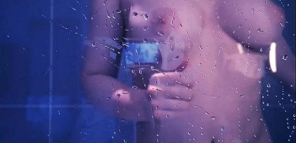  MASTURBATION SOUS LA DOUCHE – Purple Rain